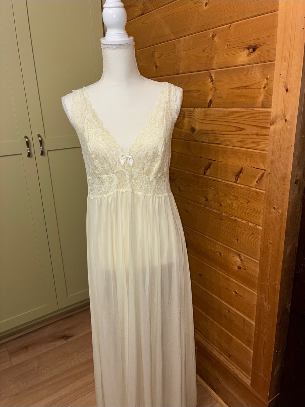 Ivory Peignoir Set - Robe & Gown - L - Picture 4 of 7
